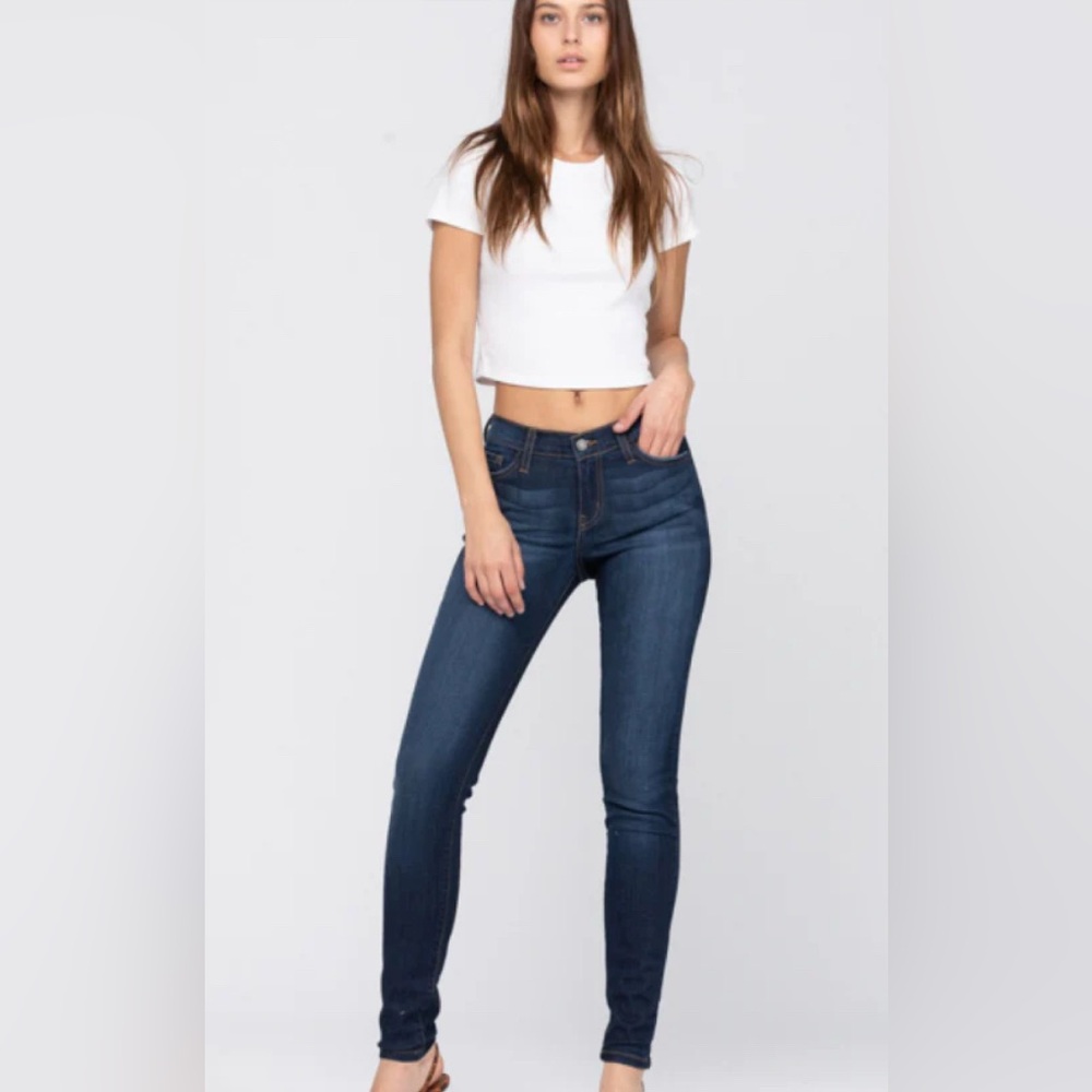 Judy Blue Dark Wash Gracie Mid Rise Skinny Stretchy Rayon Jeans Size‎ 7/28